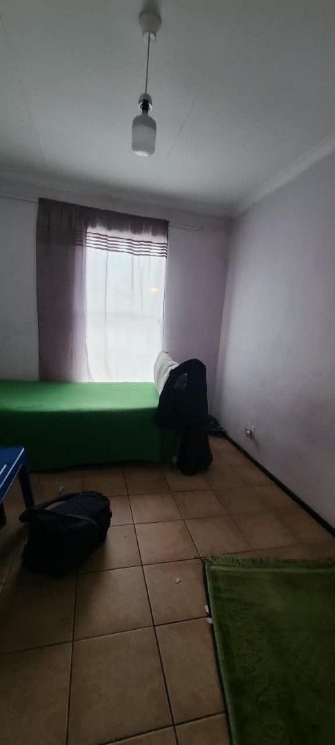To Let 3 Bedroom Property for Rent in Westridge Western Cape